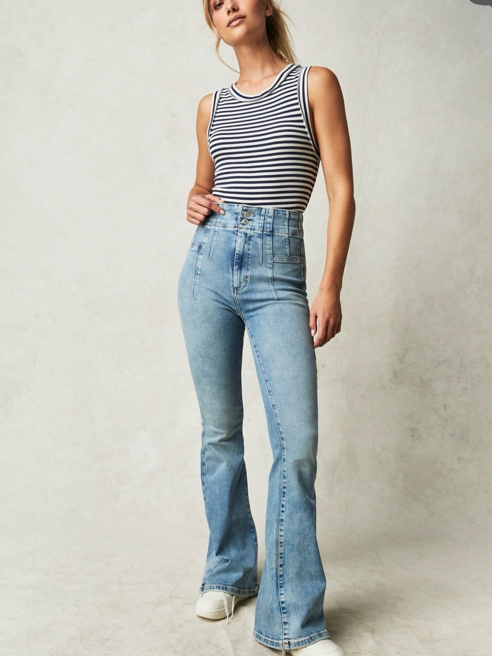 Free People We The Free Jayda Flare Jeans Size 28